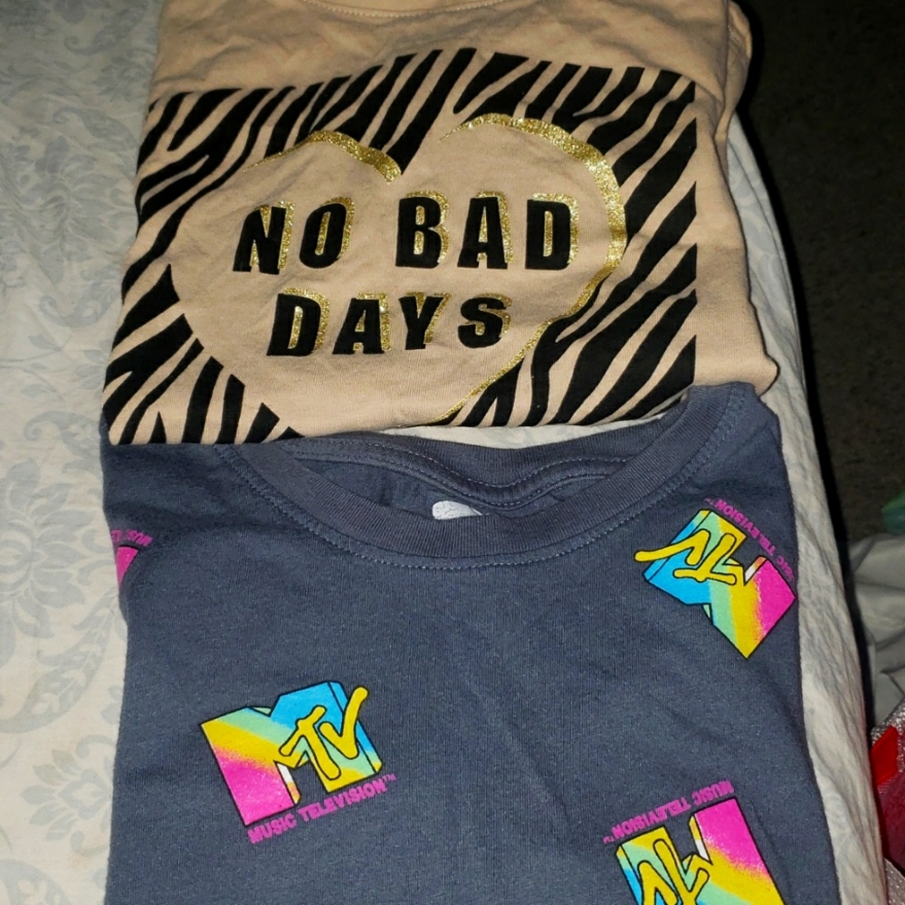 Girls t-shirt
